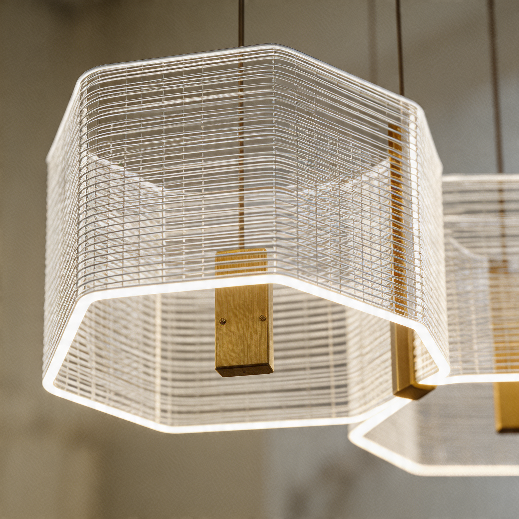 Hexora Linear Pendant