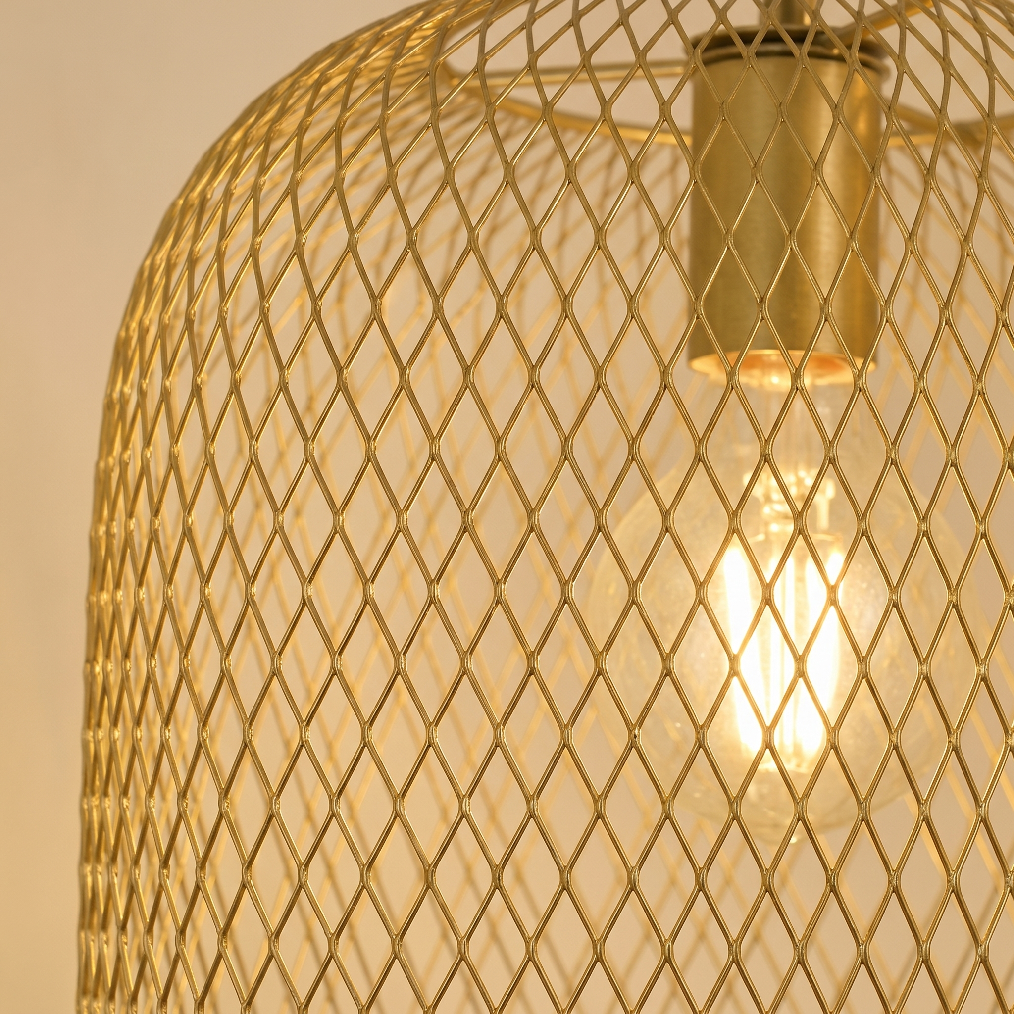 Aurelia Mini Mesh Pendant
